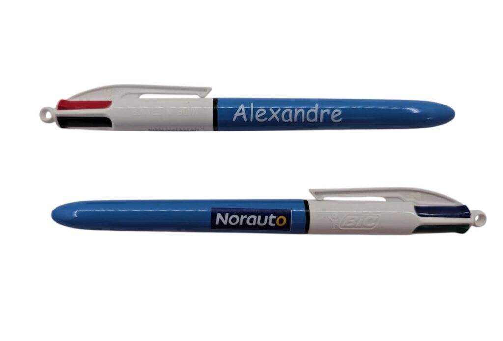 Stylo 4 couleur BIC *